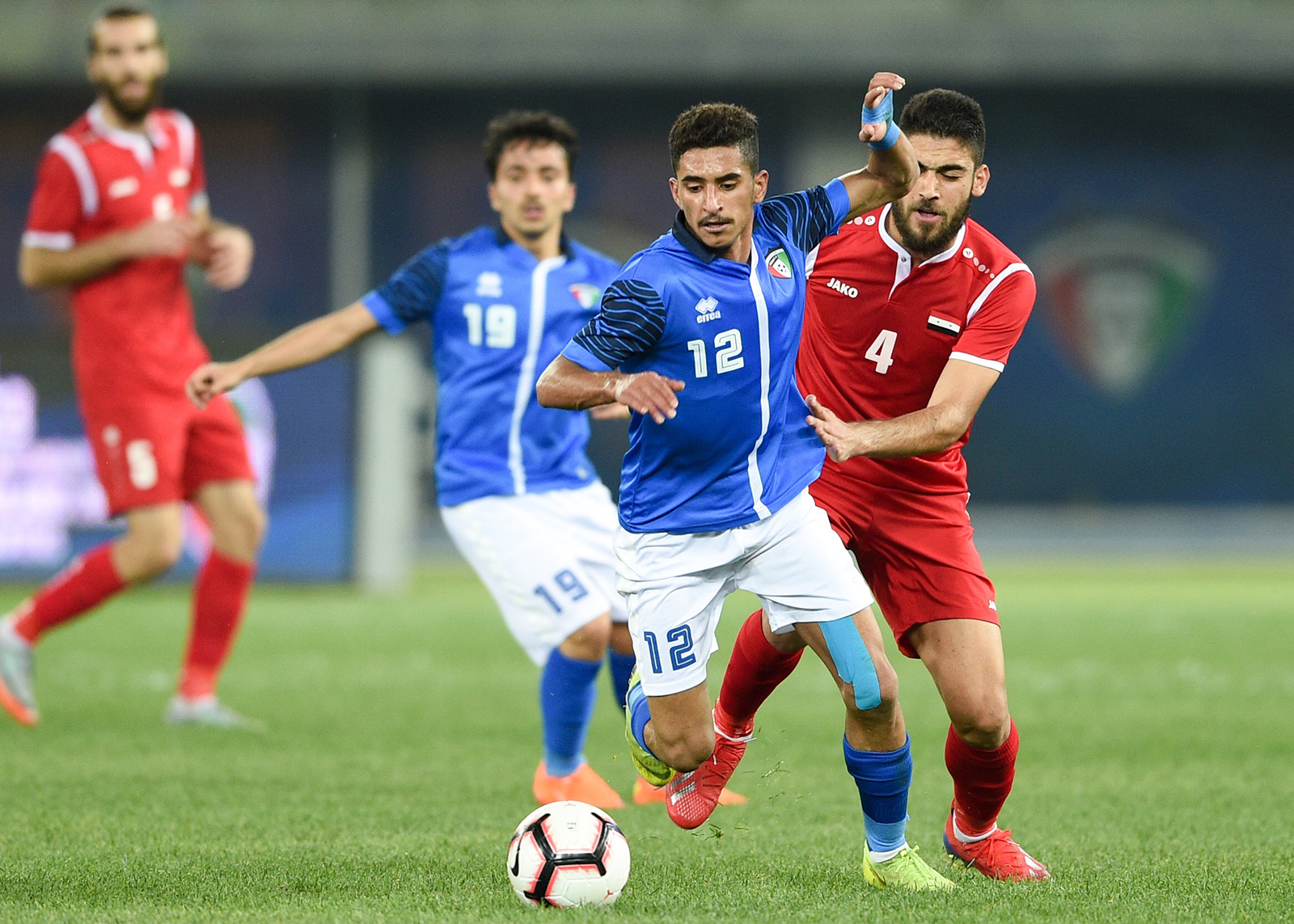 شاهد.. بث مباشر مباراة الكويت وقطر في تصفيات كأس العالم 2026