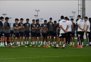 منتخب الكويت للناشئين يستعد لمواجهة عمان في دورة الألعاب الخليجية |صور